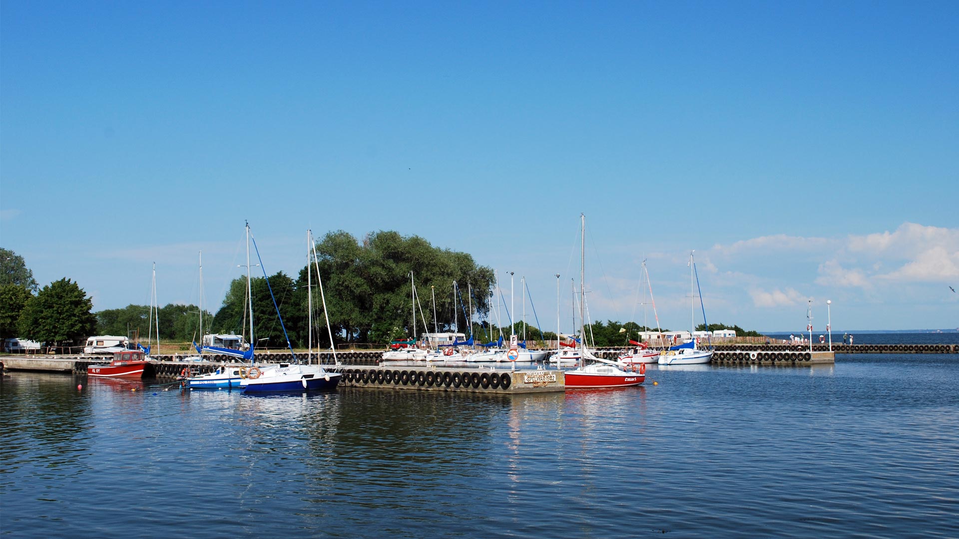 реабилитационный центр гостиница номера ночлеги проживание реабилитация в Польше Балтийское море Крыница Морска